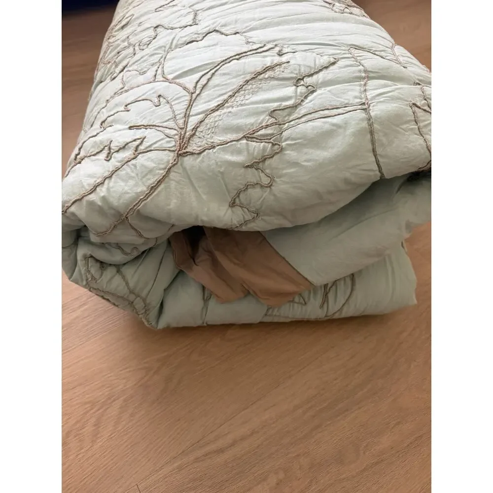 Vintage SOFT SURROUNDINGS sage/mint green Crinkle Comforter Queen Size